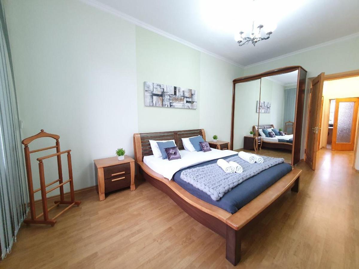 Inn Home Apartments In Kiev Center 외부 사진