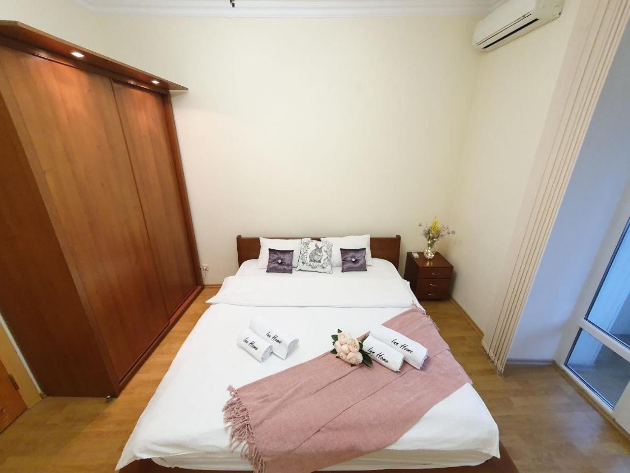 Inn Home Apartments In Kiev Center 외부 사진